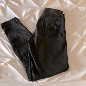 Levi’s 721 Skinny Jeans